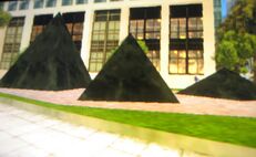 The small pyramids of 366.