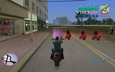 Tommy Vercetti about to line up in the race.