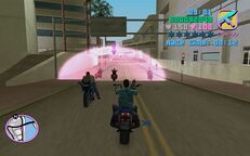 Tommy Vercetti about to go through the corona.