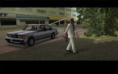 Tommy Vercetti dropping Lance Vance off at the Schuman Health Care Center to recover.