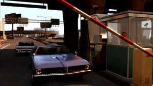 EastBoroughBridge-GTAIV-tollbooth-prerelease.jpg