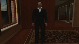 Toni Cipriani in his new clothes, the Leone Outfit.