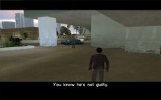 Tommy Vercetti reminding one of the jurors that Giorgio Forelli is innocent.