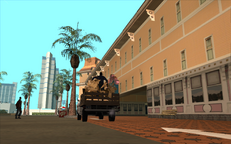 Carl Johnson catches Madd Dogg with a Walton.