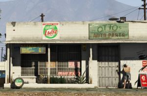 OttosAutoParts-GTAV-SandyShores-exterior.jpg
