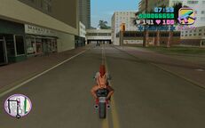 Tommy Vercetti and Candy Suxxx driving to meet Mercedes Cortez.