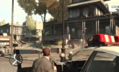 Niko Bellic attacking Bucky Sligo's home.