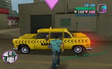 Tommy Vercetti about to enter the Kaufman Cab that will take him to the Malibu Club.