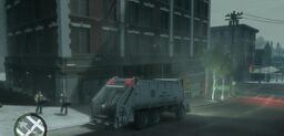 Niko Bellic driving the Trashmaster as Johnny Barbosa and Joseph DiLeo search for the diamonds.