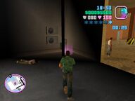 Tommy Vercetti about to plant some explosives.