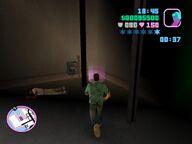 Tommy Vercetti about to plant some explosives.